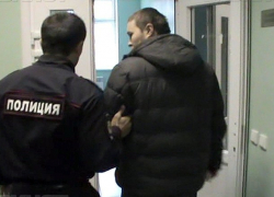 Таганрогские полицейские задержали подозреваемого в совершении кражи