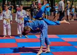 Таганрожцев приглашают на спортивный праздник