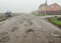 Тьмутаракань на Петлякова — так почитают память авиаторов в Таганроге?