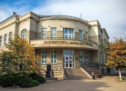 В Таганроге прошла акция «Делай, как я - зажги синим»