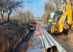 В самый разгар зимы в Таганроге обновляют теплосети: ведутся работы на пяти ключевых участках