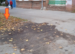 "В дождь там - месиво": таганрожцы показали грязный участок в центре города