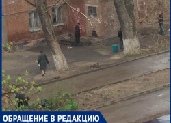 Бездомные люди устроили субботник в Таганроге