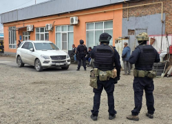 Сотни миллионов мимо бойцов СВО: лидер дагестанской общины Таганрога попал под уголовное дело