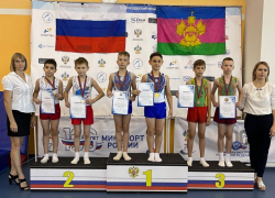 Батутисты из Таганрога привезли 13 медалей с первенства ЮФО 