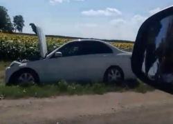 На трассе под Матвеево-Курганом столкнулись пять автомобилей