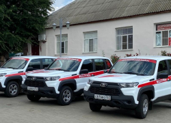 Три автомобиля «Нива» получила Неклиновская районная больница