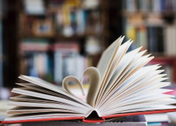 В Таганроге собирают литературу для жителей Донбасса