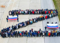 Сотрудники ТАНТК им. Бериева встали в букву Z, в знак поддержки спецоперации на Украине