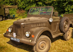 Какие автомобили изымут у граждан и отправят в зону СВО - объяснение таганрожцам от военного юриста