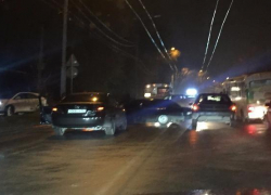 В Таганроге водитель «Лады Приоры» устроил тройное ДТП