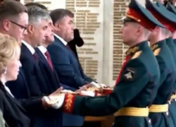 Меч Победы получил глава администрации Таганрога на Поклонной горе