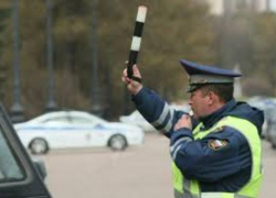 Автомобиль с «непростым» пассажиром остановили сотрудники ДПС под Таганрогом