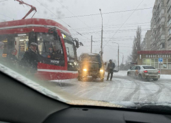  В Таганроге ещё один трамвай «подбили» Газелью
