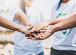 Сегодня волонтеры Таганрога отмечают свой праздник