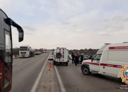 Авария с двумя погибшими парализовала движение на трассе Таганрог-Ростов