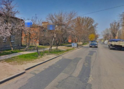 «Подбрасывал девятый вал»: таганрожцы призывают закрыть проезд по улице Ломоносова