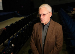 Дарит позитив и заставляет прослезиться: таганрожцы увидели фильм «Паромщик»