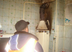 В Таганроге сотрудники ППС  спасли  от смертельного угара бабушку и внучку