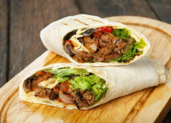 Не пропусти сезонное предложение от TURKİSH DÖNER HOUSE Shef Kebab*