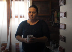 Таганроженка Алена Головко рассказала, как решила делать окопные свечи и почему её сын посчитал долгом участие в СВО