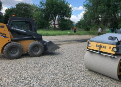 В Таганроге делают спортивную площадку по ул. Михайловской