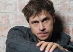 Таганрожец Павел Деревянко променял жену на ресторатора