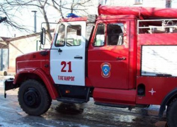 В селе Троицком под Таганрогом загорелся дом