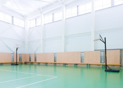 Только одна школа в Таганроге имеет полноценные спортивные сооружения