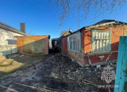 Молодая женщина сгорела в пожаре под Таганрогом