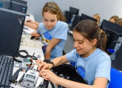 Как с пользой провести летние каникулы вместе с «Компьютерной Академией ТОП»