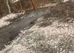 "Ароматы" коллектора достали жителей улицы Морозова в Таганроге