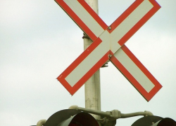 Таганрогская прокуратура нашла нарушения на Михайловском железнодорожном переезде