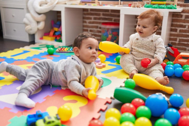 Уход и присмотр за детьми от 8 месяцев