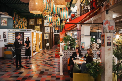 Ведущий и организатор праздников Иван Анлим - 