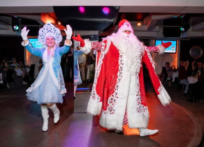 Ваш новогодний корпоратив на абсолютной высоте