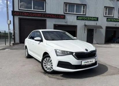 Товар дня: Skoda Rapid со скидкой 50 000 руб.