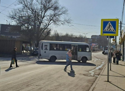 «За людей нас не считают?!»: таганрожцы ответили почему на Марцево нет маршруток