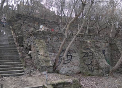 Таганрожцы всё чаще хотят уехать из города: что их раздражает?