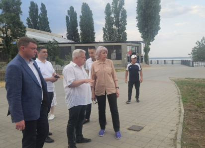 «Испохабили!»: таганрожцы накинулись на Камбулову из-за Пушкинской набережной