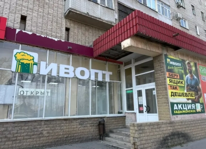 В Таганроге два магазина одной сети взломали за неделю ради семи бутылок пива