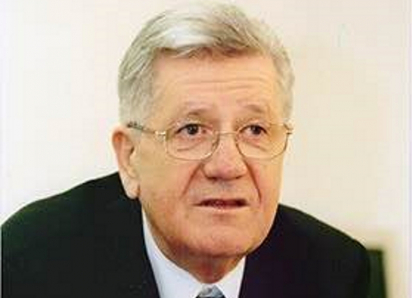 Стал частью истории города: Евгению Струкову — 86 лет