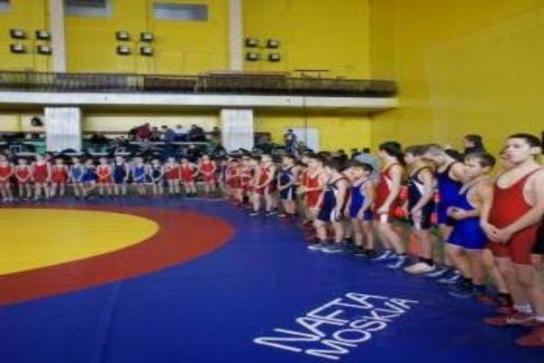 Таганрогские спортсмены  завоевали 10 медалей в турнире по греко- римской борьбе