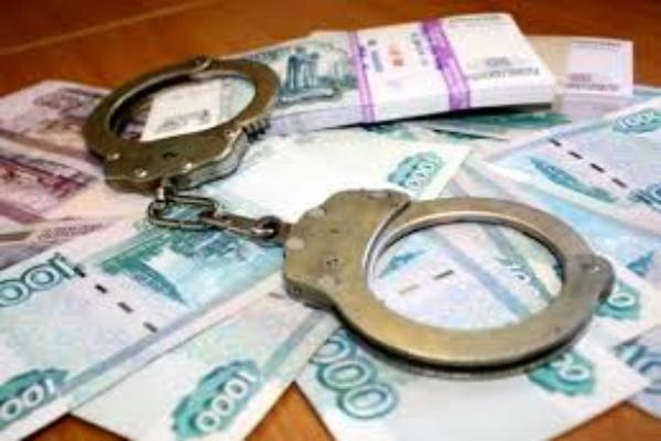 Менеджер таганрогской фирмы подделал документы и незаконно сбыл товар