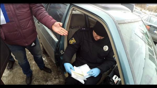 Автомобиль с большой партией наркотиков задержали в Таганроге