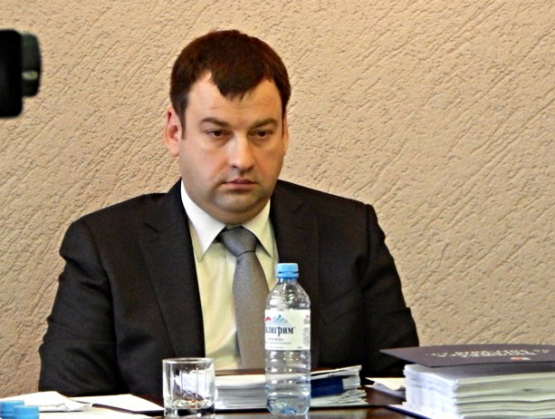 Юрист  потребовал от сити-менеджера  Таганрога Лисицкого извинений через суд