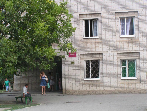 Мучительное ожидание приема врачей в первой поликлинике возмутило жителей Таганрога