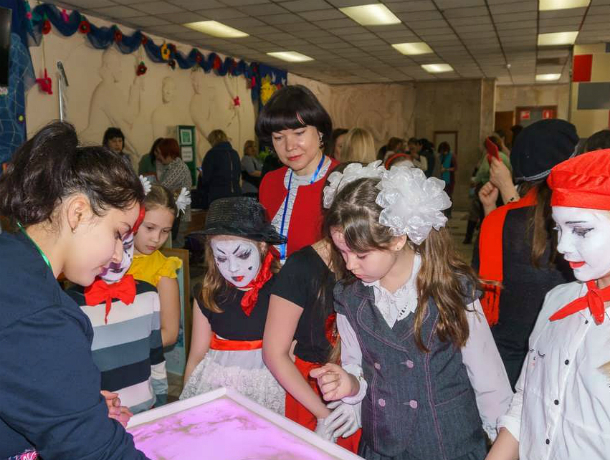 В Таганроге прошла  областная Ярмарка социально-педагогических инноваций – 2018