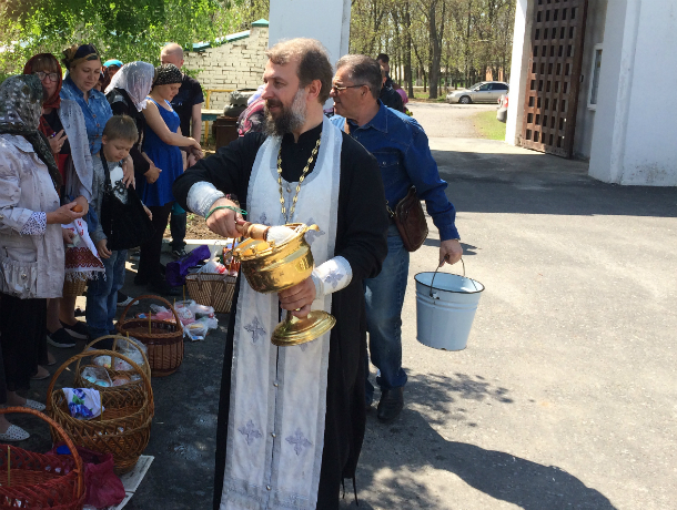 Сегодня у православных христиан Таганрога праздник – Пасха