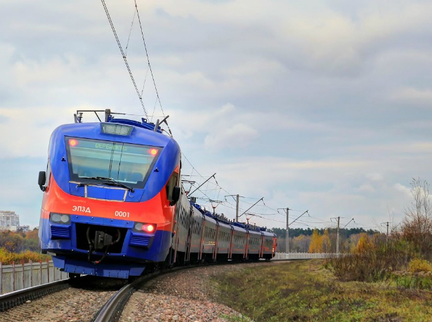 Долгожданные новые электрички до Таганрога презентовали на ростовском вокзале